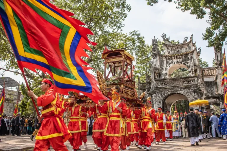 Hình minh họa: Hội Gióng Phù Đổng và đền Sóc: hai mùa hội ở hai nơi, mốc âm lịch và cách xem hội cho đúng